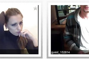 性虐待网站的老年人闪聊类3000无尽的