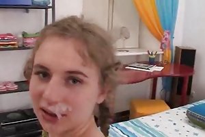他妈的长老的青少年的肛门性感的漫画不知道的女人
