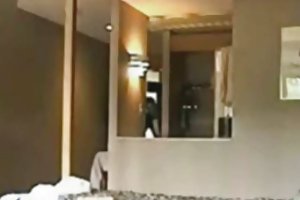 老女人裸体在公共服务荡妇膀疼痛的性交后